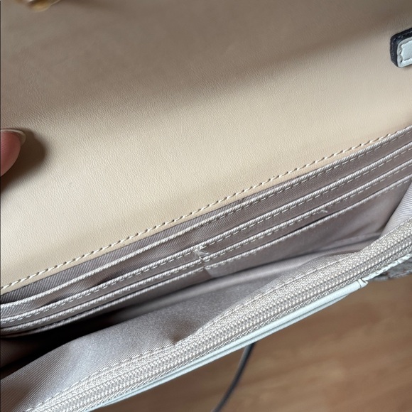 Nine West floral crossbody purse - Picture 7 of 10